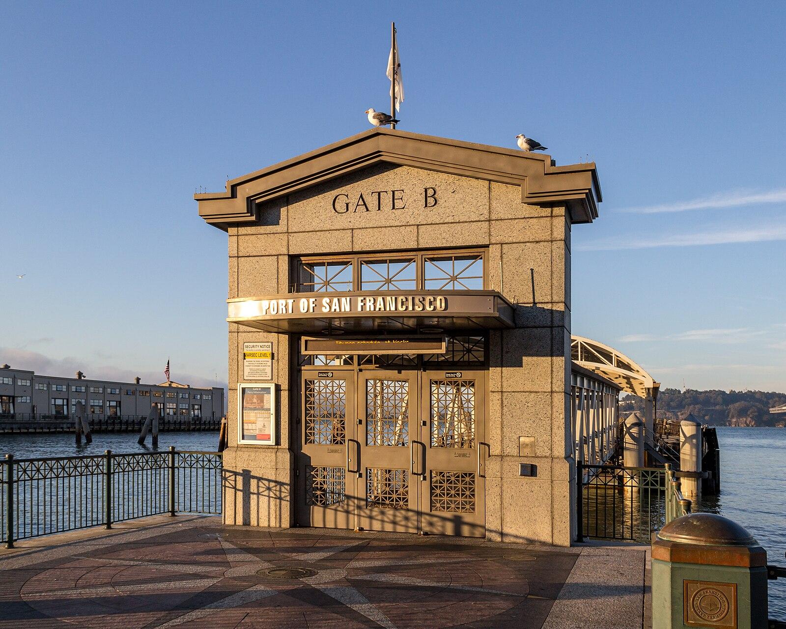 San Francisco (California, USA), Ferry Building, Gate B 2012 4250