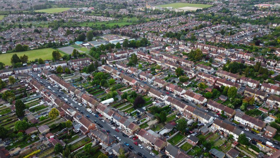 Small Houses in Town Suburbs