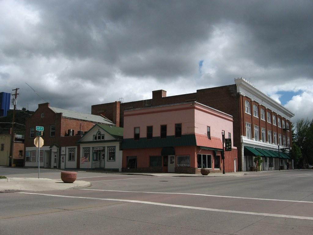 Property Tax Assessment Reform Bill Adjusts Lakeview Homeowner Obligations